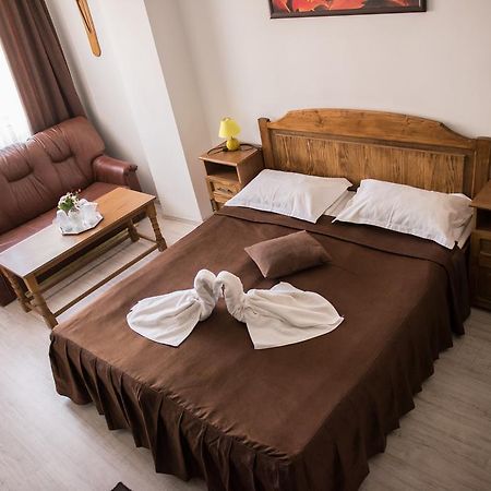 Hotel Dynes Eforie Nord Dış mekan fotoğraf