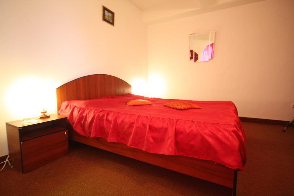 Hotel Dynes Eforie Nord Oda fotoğraf
