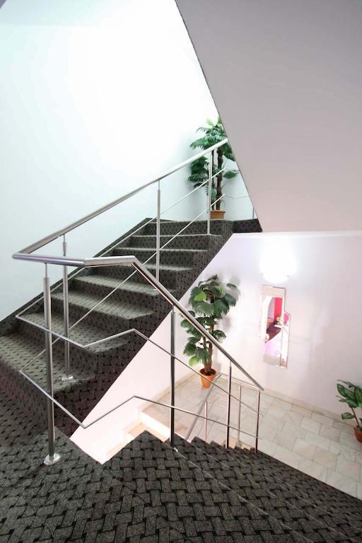 Hotel Dynes Eforie Nord Dış mekan fotoğraf