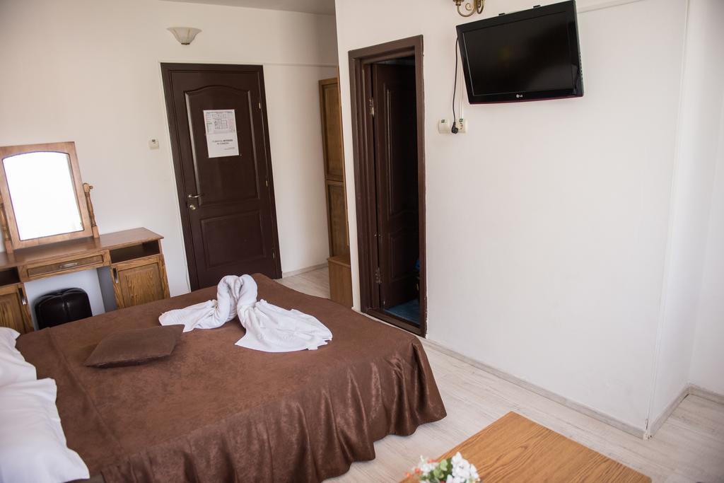 Hotel Dynes Eforie Nord Dış mekan fotoğraf